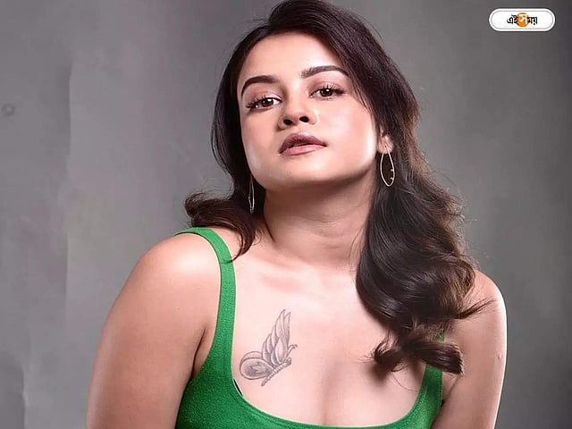 Shafqatsiz jinsiy aloqa video Erotik va biz rasmlar