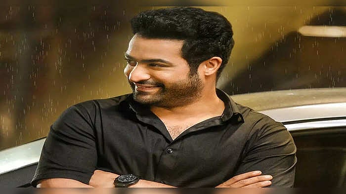 Simhadri Movie Release : জুনিয়র এনটিআরের ছবি 'সিমহাদ্রি' মুক্তি ঘিরে ...