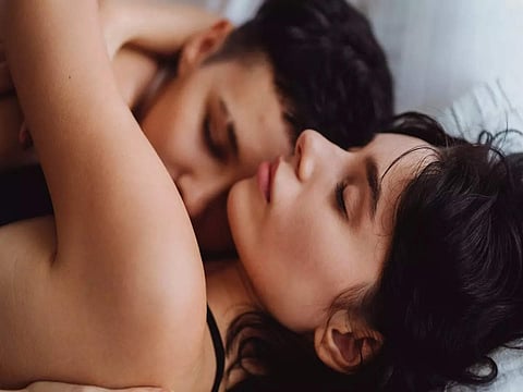 Dam olish maskanlarida aldagan xotinlar aks etgan porno