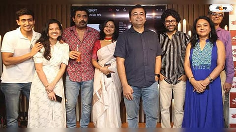 Aletta Okeanning ajoyib kechki libosdagi porno videolari