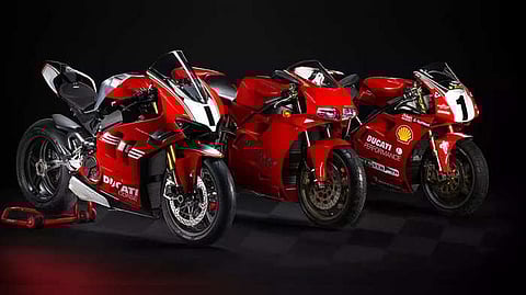 Oz irodasiga qarshi bokiralikni yoqotish (ruscha porno video)