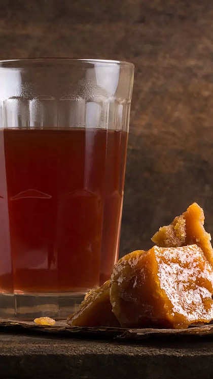 Jaggery Tea,চিনির বদলে গুড়ের চা, তাতেই শরীর-মন থাকবে তরতাজা - health ...