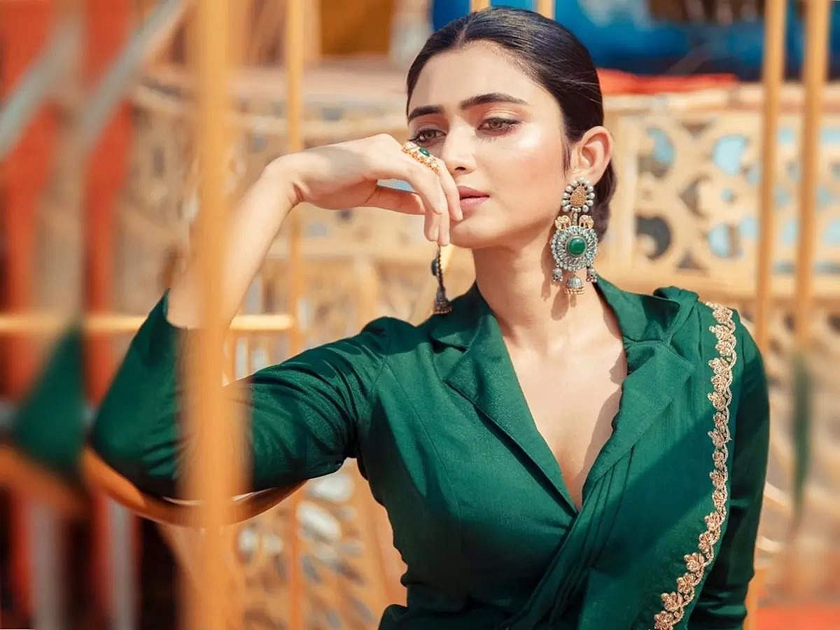 Jingalak qizlarning uy qurilishi porno fotosuratlari