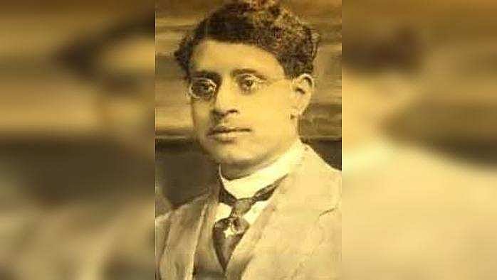 যাঁর বয়স কখনও চল্লিশ পেরোয় না - about Sukumar Ray, written by ...