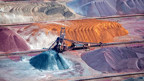 Alt="minerals"