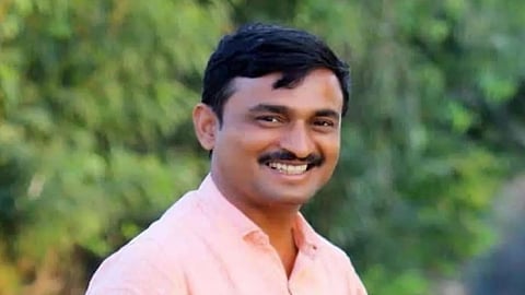 Santosh Deshmukh case: 15 videos and 8 photos came out