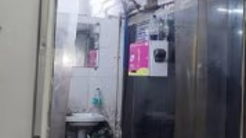  69% of Public Toilets Lack Water and Electricity; What is the report of Praja Foundation? 