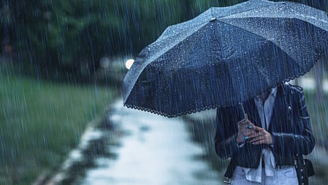 Essential Items to Carry While Stepping Out During Monsoon