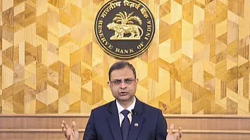 RBI KYC Update : Major Relief for Bank Customers as KYC Process Simplified