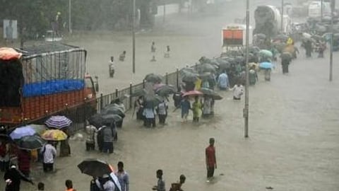 Mumbai Rain Update: Heavy Downpour Causes Disruptions Across City