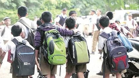 Maharashtra Schools Reopen Today; CM and Deputy CMs Welcome Students with Enthusiasm