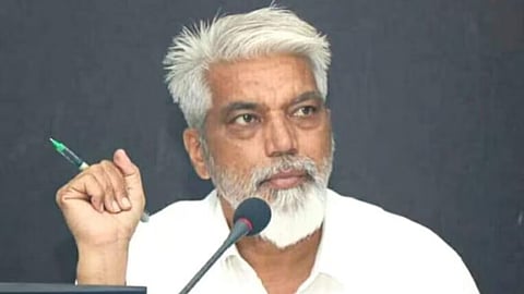 “Marathi Language is Mandatory in All Schools,” Says Education Minister Dada Bhuse