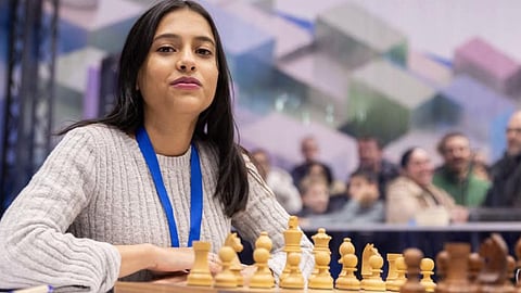 Divya Deshmukh Shines in London: Defeats World No. 1 in Chess Tournament