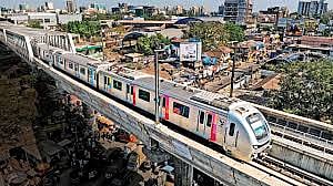 Metro Accident Compensation Rules 2025: Up to ₹8 Lakh Relief for Injured Passengers