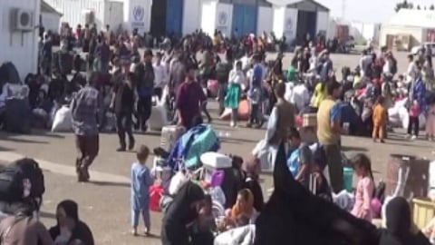 Iran: More than 500,000 Afghan Citizens Expelled; What is the Exact Reason?