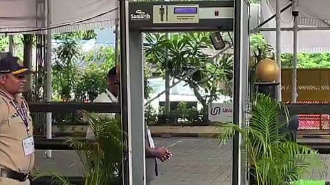 Tightened Security at Vidhan Bhavan: Yellow Pass Holders Denied Entry 