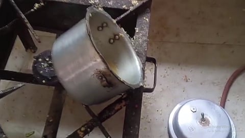 Cooker Explosion in Nandgaon School Injures Two Women