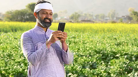 PM Crop Insurance Scheme: ₹921 Crore to Be Deposited in Farmers’ Accounts Today