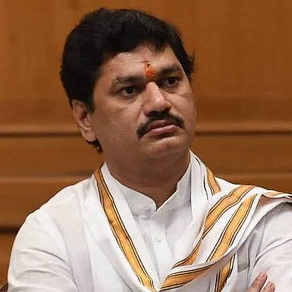 Dhananjay Munde Again in Controversy; Banjara Community Expresses Strong Opposition