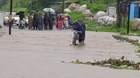 Heavy Rains Lash Ahilyanagar; Major Roads Closed for Traffic