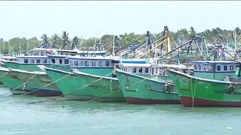 Fishing Boats Lost in Stormy Seas; 32 Sailors Reported Missing
