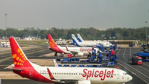  Major Impact on Air Services Due to Shutdown in America; Thousands of Flights Canceled in Two Days