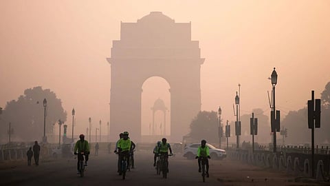 DELHI GOVERNMENT CRACKDOWN ON POLLUTION: NO FUEL WITHOUT PUCC, BS-6 VEHICLES SEIZED
