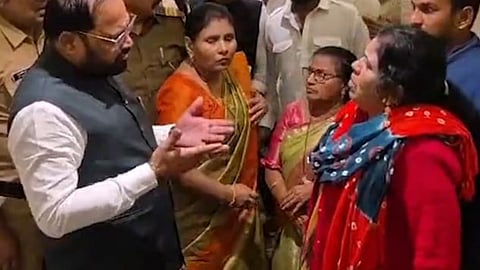 Maharashtra Politics : Rebellion in Municipal Elections in the State, Will Leaders Step In to Calm the Rebels?