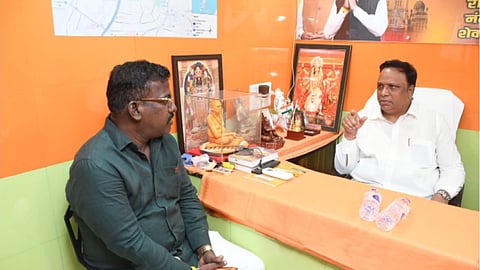 Minister Ashish Shelar and Amit Satam Meet Gajendra Dhumale 