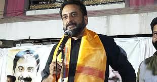 Attack on AIMIM leader Imtiaz Jalil's car in Chhatrapati Sambhajinagar