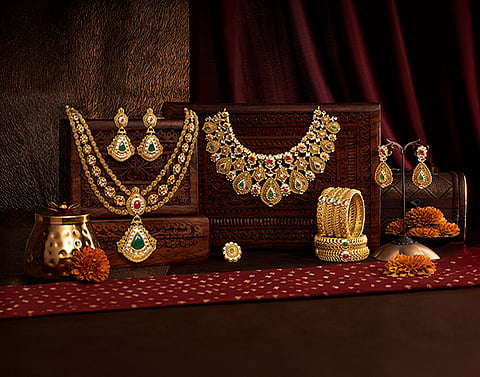 Good news for buyers during the festivel season; Gold and silver have become cheaper, know the new rates