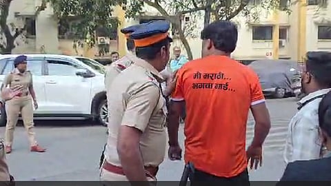Dahisar: Police Detain Bhagwa Guard in Dahisar 