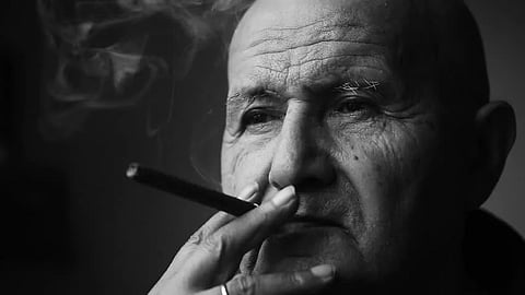 Benefits of quitting cigarettes; The brain benefits even after the age of 40