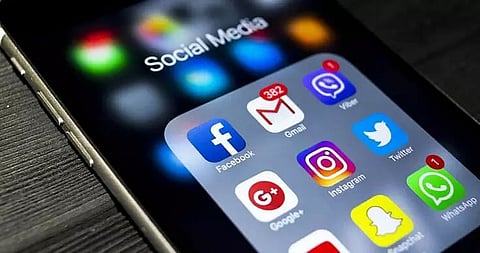 Women spending 1/6th of day on social media: Survey