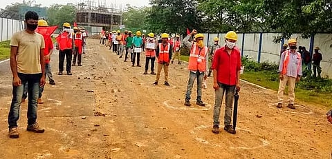 Massive protest by workers' rocks Assam Bio-Refinery at Numaligarh