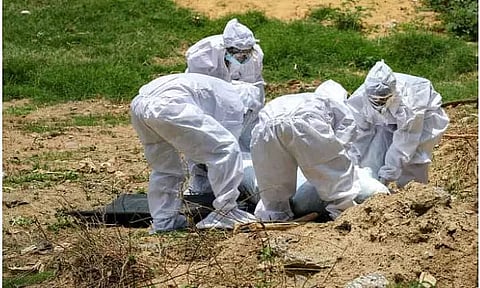 Hand-kissing 'Baba' kisses his own life goodbye