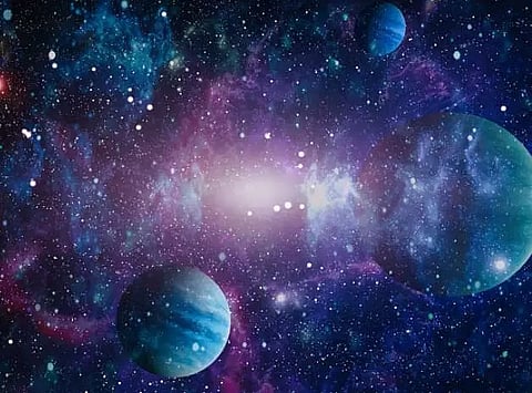 Creation & dissolution of universe in light of Upanishads and Quran