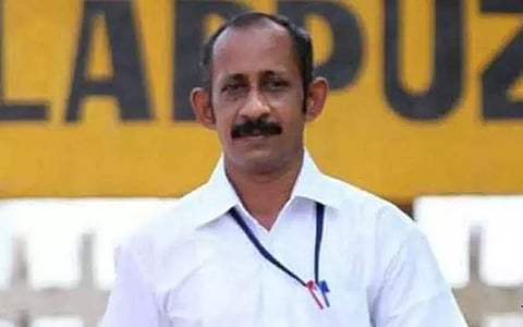 Ex-Kerala, Railways cricketer Mani Suresh Kumar found hanging in his home