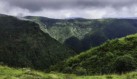 Tourism in restrictive regime