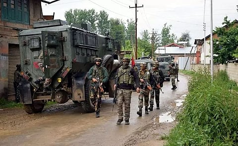 7 Hizbul associates arrested in Jammu and Kashmir