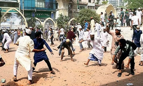 Radical Violent Islamists clash with cops and supporters in B'desh amid Modi visit