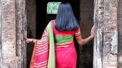 Delhi restaurant denies woman entry for wearing Saree