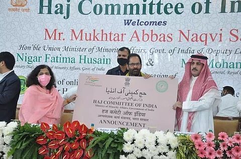 Haj-2022 will be fully online, with a swadeshi touch: Naqvi
