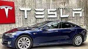 58% Twitter followers tell Musk to sell 10% of his Tesla stock