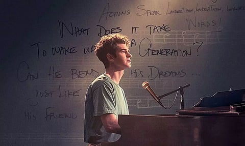 Tick Tick Boom Review: Andrew Garfields Shines on True Story of Jonathan Larson