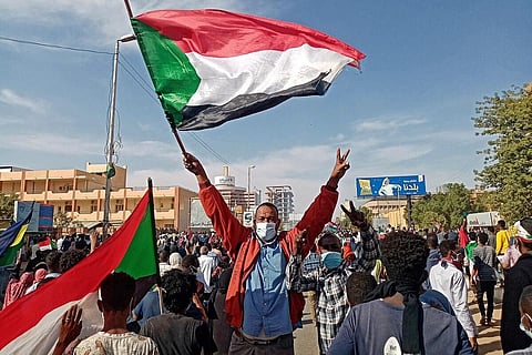 Sudanese protesters reach presidential palace
