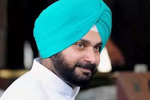 Supreme Court seeks Navjot Singh Sidhu's response