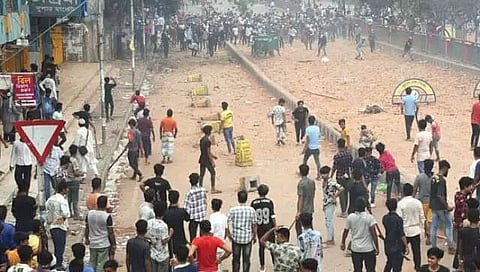 One killed, 50 injured in clashes in Dhaka's New Market area