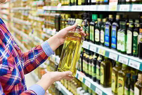 Government claims sufficient stock of all edible oil