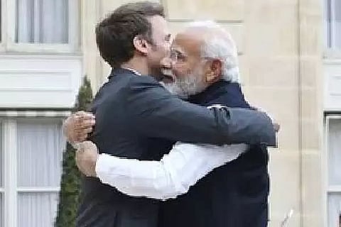 PM Modi meets Macron, discusses situation in Ukraine & Afghanistan